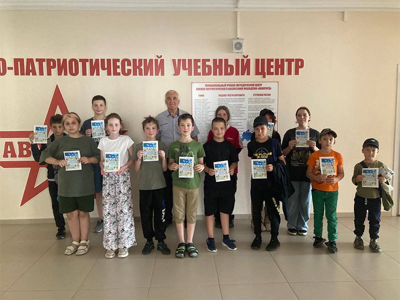 В Ессентуках завершилась смена необычного военно-патриотического лагеря.
