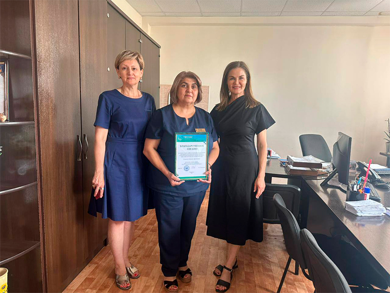 Врач ессентукской поликлиники награждена за вклад в борьбу с онкозаболеваниями.