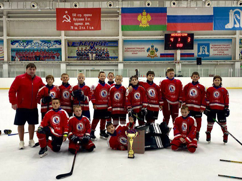 Ессентукские хоккеисты триумфально вернулись из Горячего Ключа.
