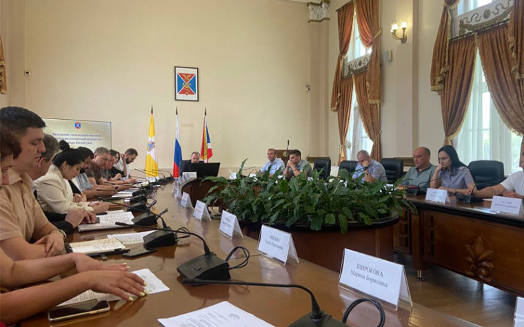 В Ессентуках поговорили о профилактике наркомании и занятости школьников в период летних каникул. В Ессентуках поговорили о профилактике наркомании и занятости школьников в период летних каникул.
