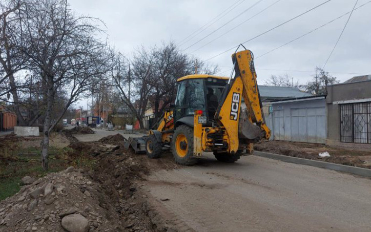 В Ессентуках к 1 декабря завершатся все дорожные работы.. В Ессентуках к 1 декабря завершатся все дорожные работы..